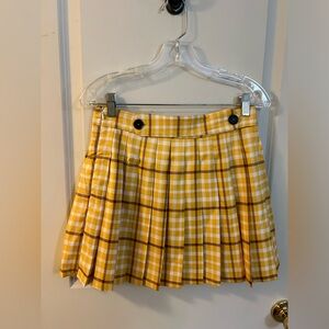 SHEIN Yellow and White Pleated Skater Mini Skirt